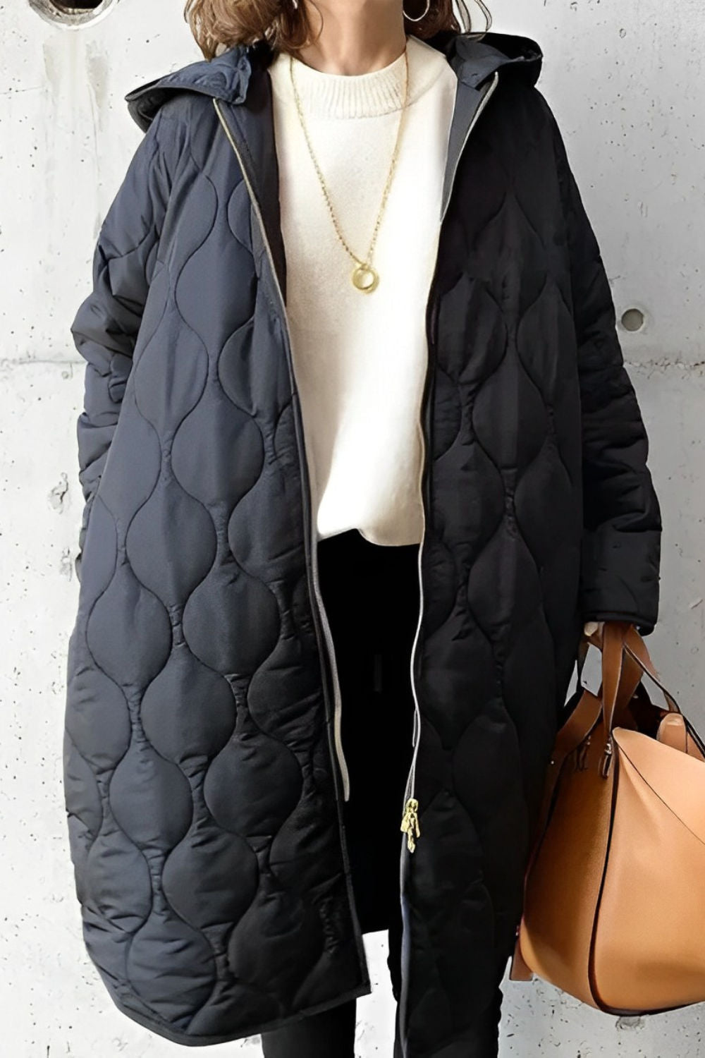 Priscilla™ | Parka con cappuccio e dettagli curati