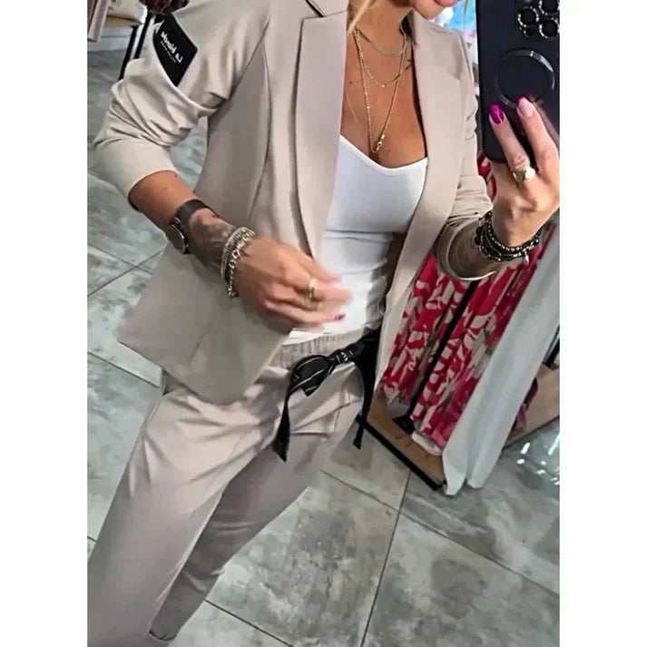 Giada | Tailleur Moderno